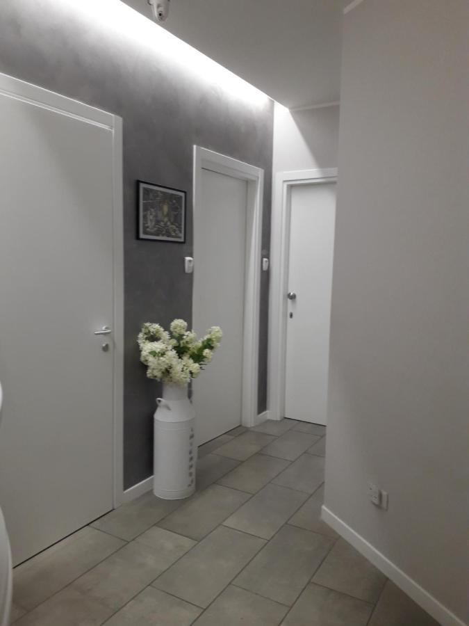 Interno 1 Ciampino Roma Luxury Apartment Con Balcone מראה חיצוני תמונה